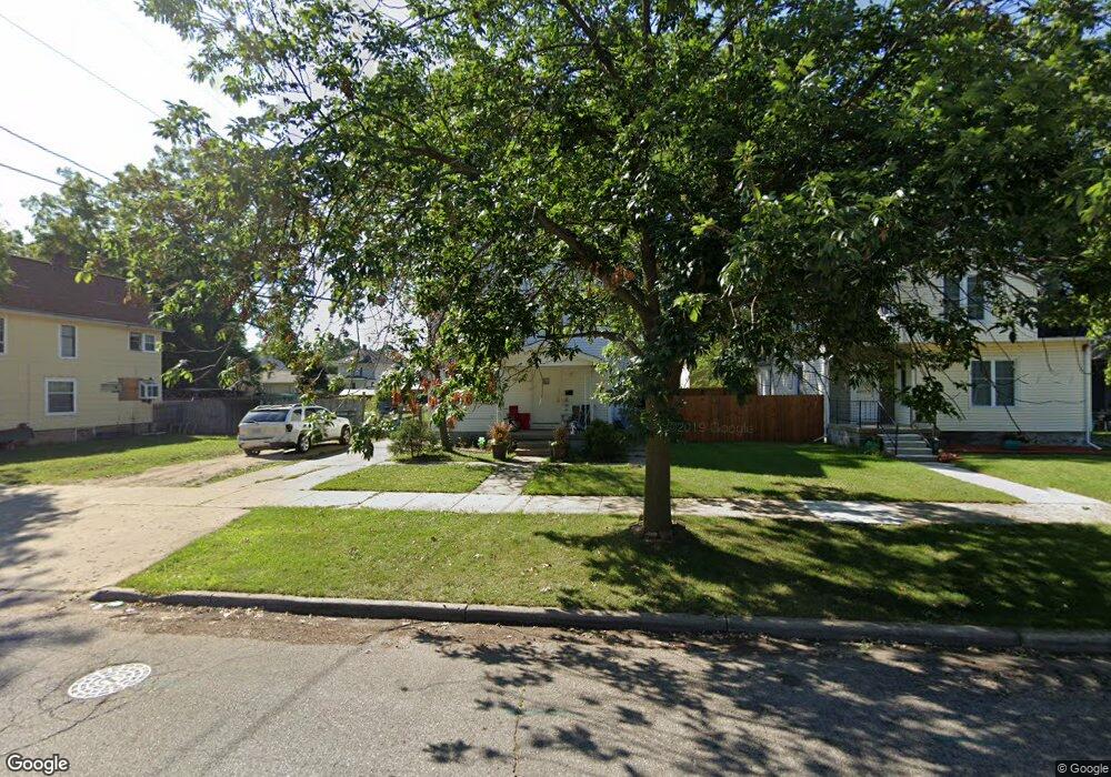 1301 W Michigan Ave, Lansing, MI 48915 - photo 1