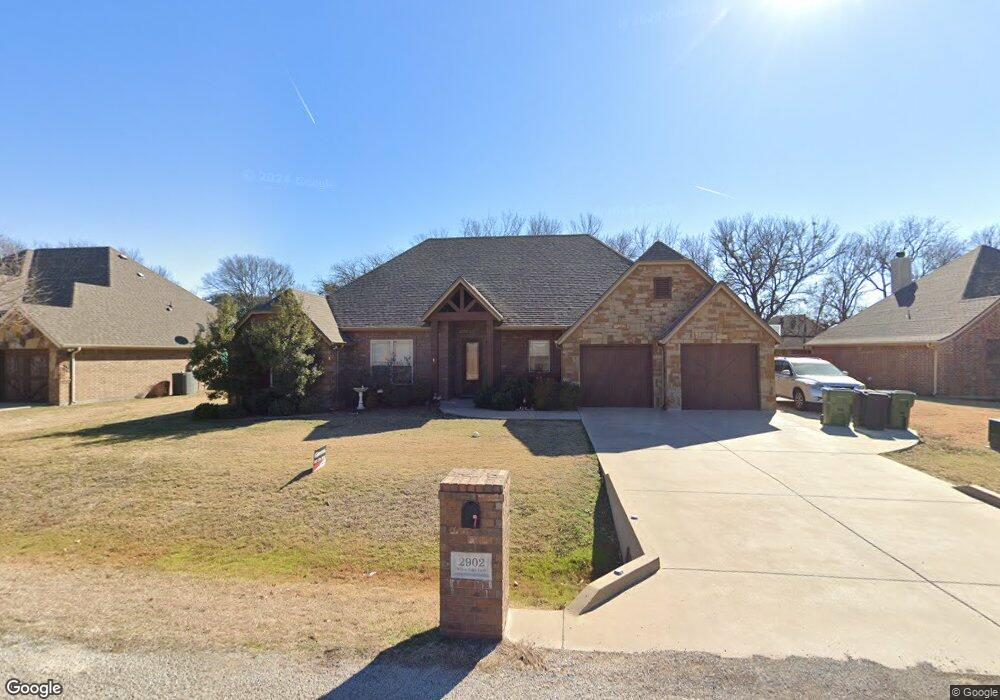 2902 Willow Ridge Cir, Granbury, TX 76049 - photo 1