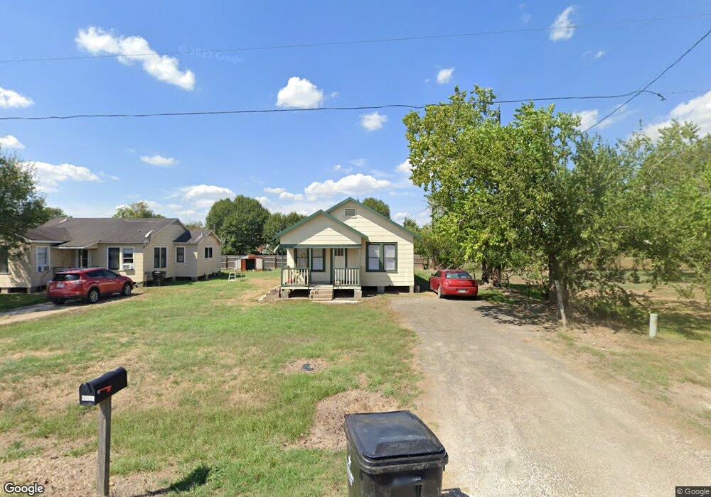 7004 Avenue J, Beasley, TX 77417 - photo 1