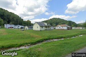 27 Punkin Center Rd, Fairview, WV 26570