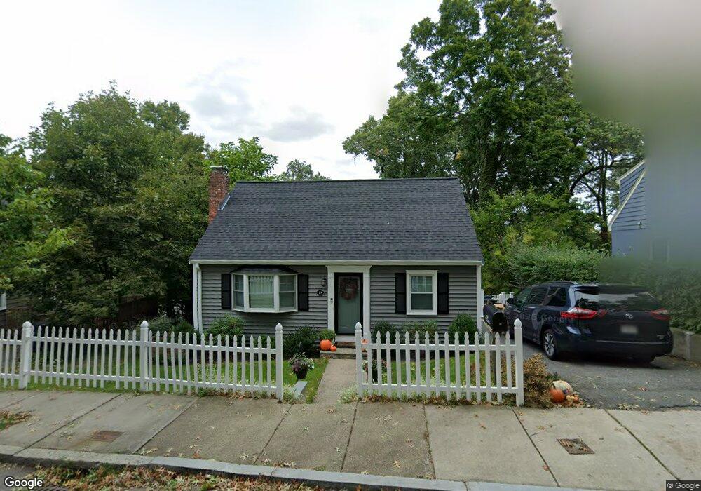 19 Bellaire Rd, West Roxbury, MA 02132 - photo 1