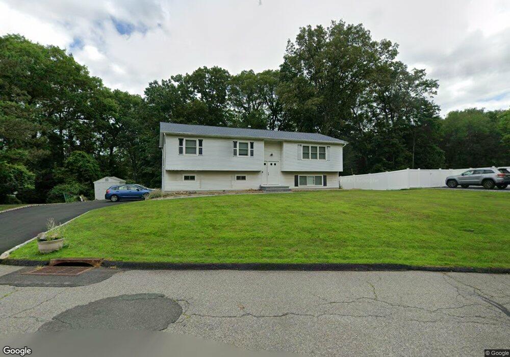 25 Whispering Ct, Bardonia, NY 10954 - photo 1