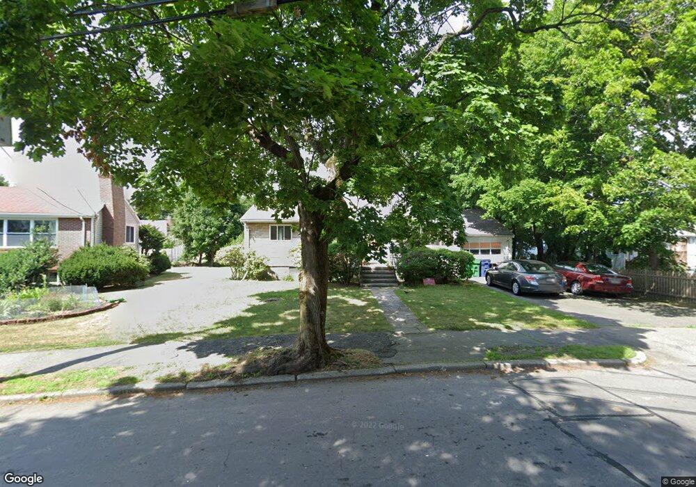 115 Olde Field Rd, Newton Center, MA 02459 - photo 1