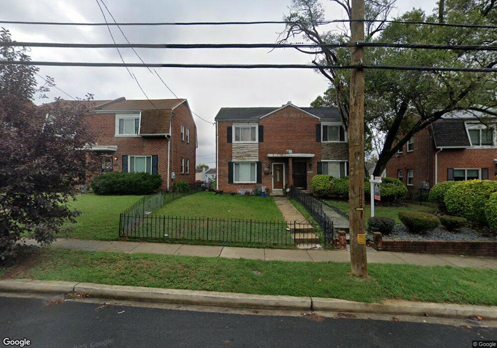 5715 3rd St NE, Washington, DC 20011 - photo 1