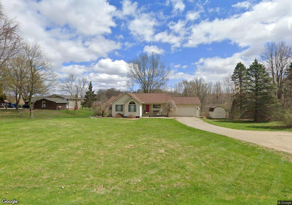 6334 Argentine Rd, Howell, MI 48855 - photo 1