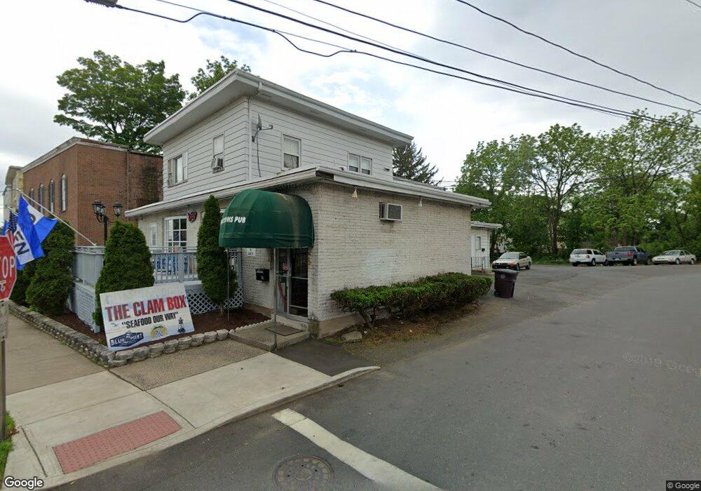 586 W Main St, New Britain, CT 06053 - photo 1