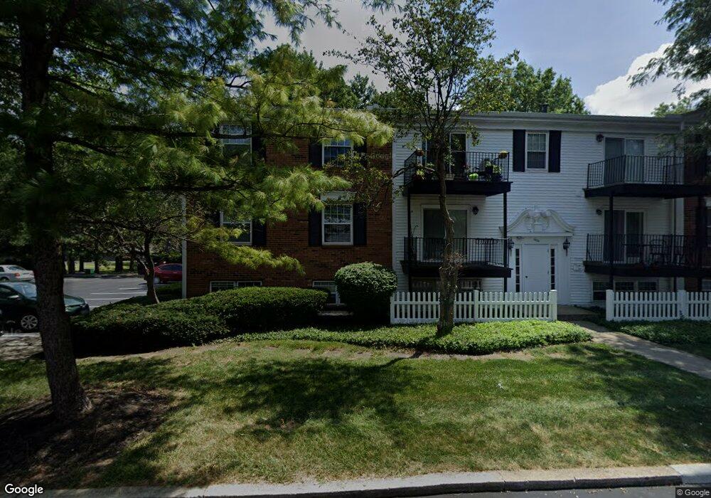 1450 Slade Ave unit 212, Columbus, OH 43235 - photo 1