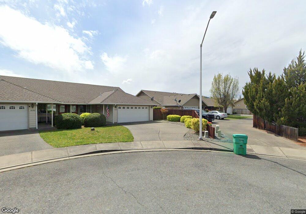 1699 Nunnwood Ln, Grants Pass, OR 97527 - photo 1