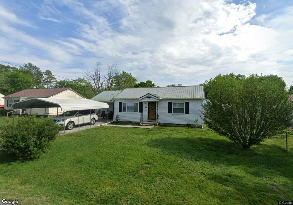 204 Edgemont Dr, Shelbyville, TN 37160 - photo 1