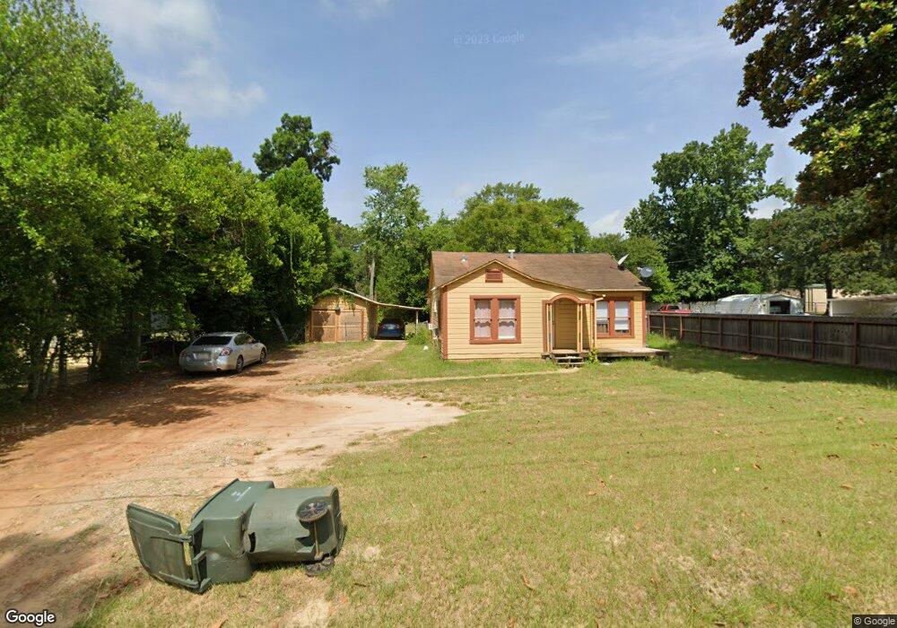 215 N Popp St, Nacogdoches, TX 75964 - photo 1