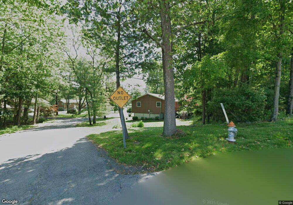 301 Cindy Ct, East Stroudsburg, PA 18301 - photo 1