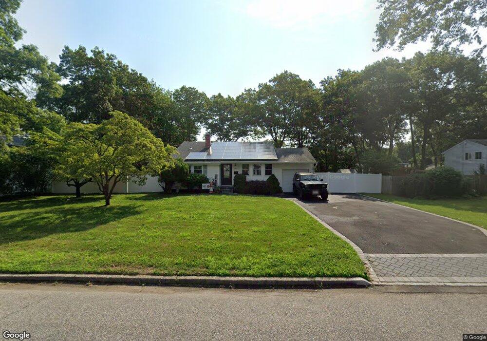 2811 John Roe Smith Ave, Medford, NY 11763 - photo 1