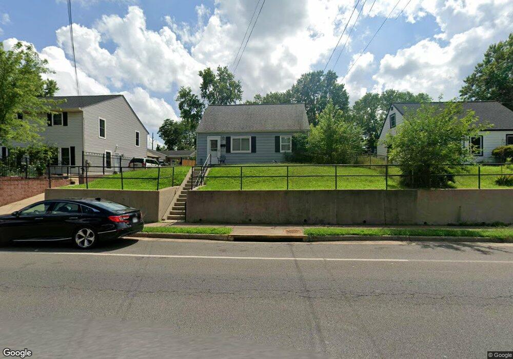 225 Manassas Dr, Manassas Park, VA 20111 - photo 1