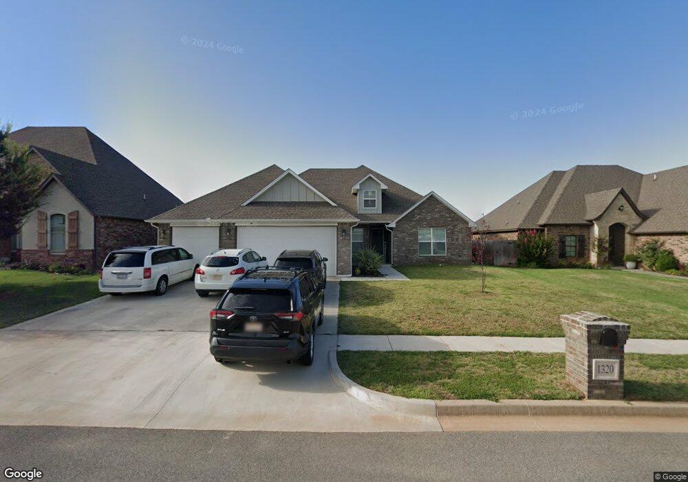 1320 Monterey Dr, Norman, OK 73072 - photo 1