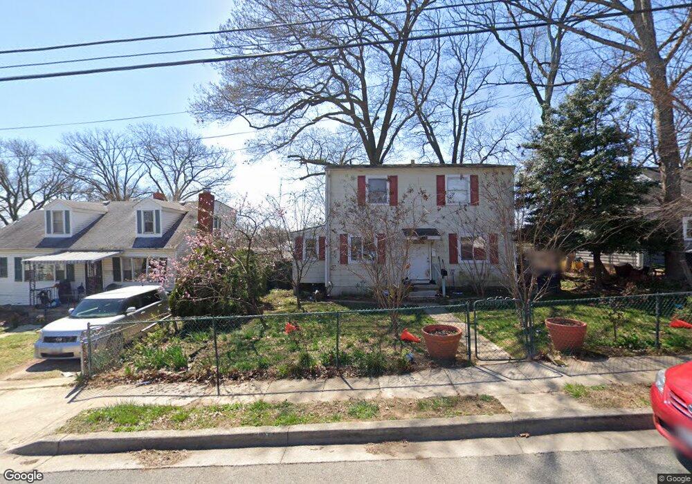 7713 Frederick Rd, Hyattsville, MD 20784 - photo 1