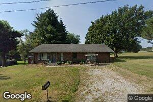 110 W Cedar St, Waverly, MO 64096