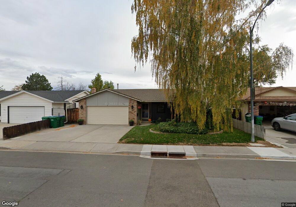 383 E Queen Way, Sparks, NV 89431 - photo 1