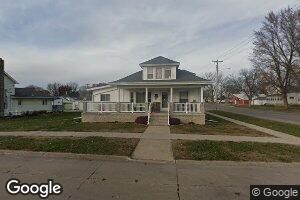 2 W Grant St, Preston, IA 52069