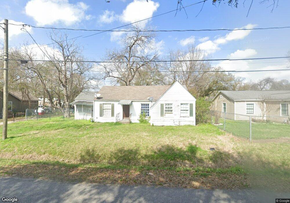 33 Burress St, Houston, TX 77022 - photo 1