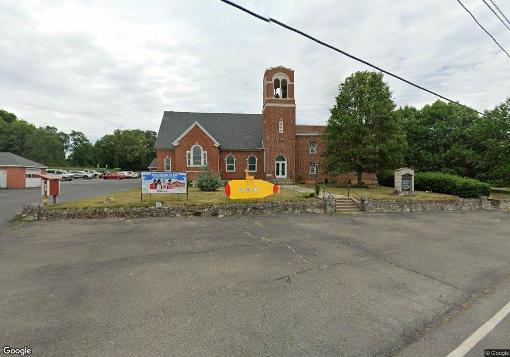 21006 Twin Springs Dr, Smithsburg, MD 21783 - photo 1