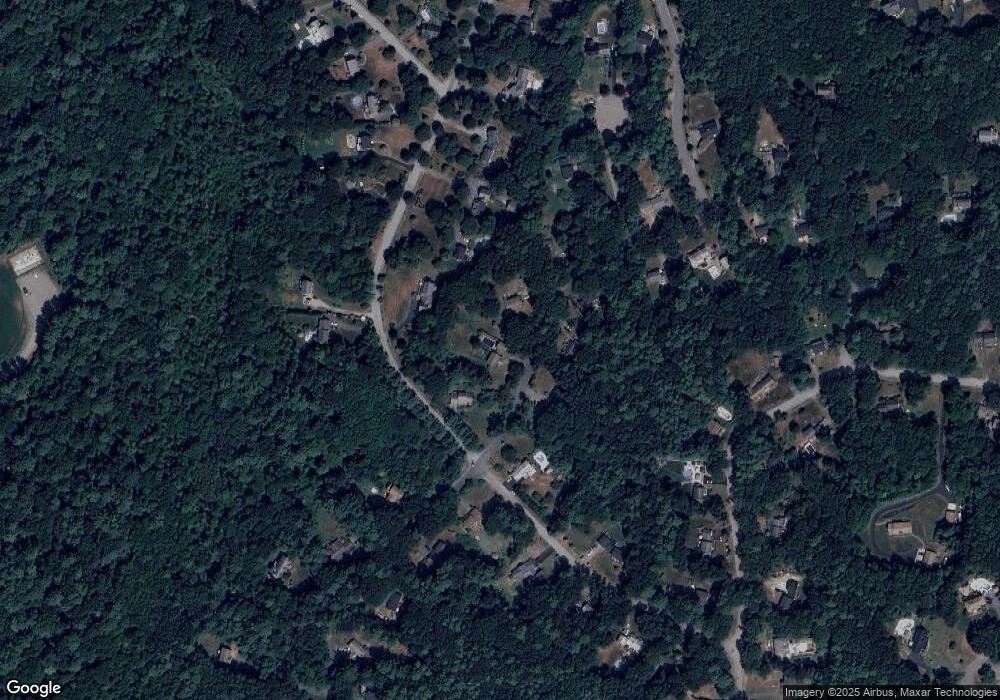 28 Searle St, Georgetown, MA 01833 - photo 1