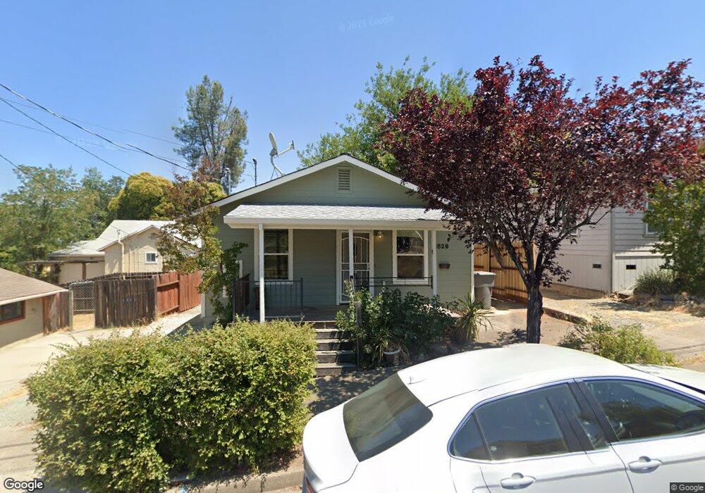 1829 Willis St, Redding, CA 96001 - photo 1