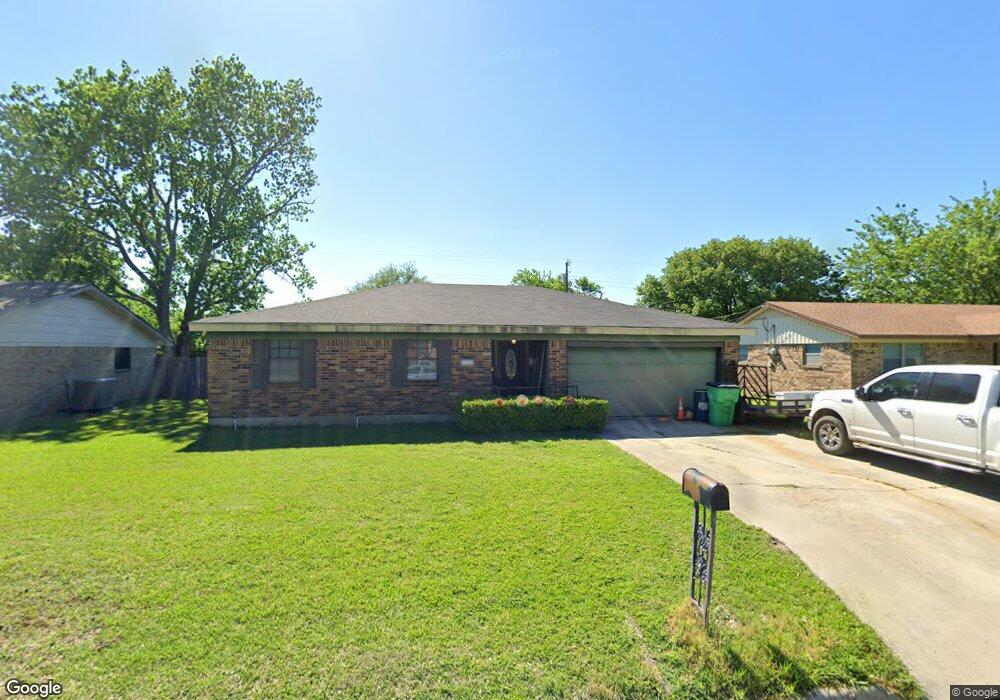 1103 Kent Dr, Gainesville, TX 76240 - photo 1