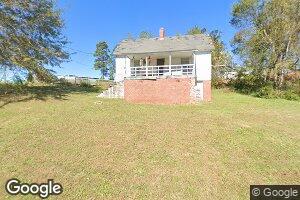 15 Wilson St, Enoree, SC 29335