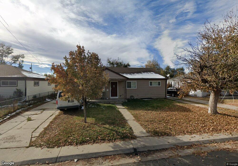 2261 Newark St, Aurora, CO 80010 - photo 1
