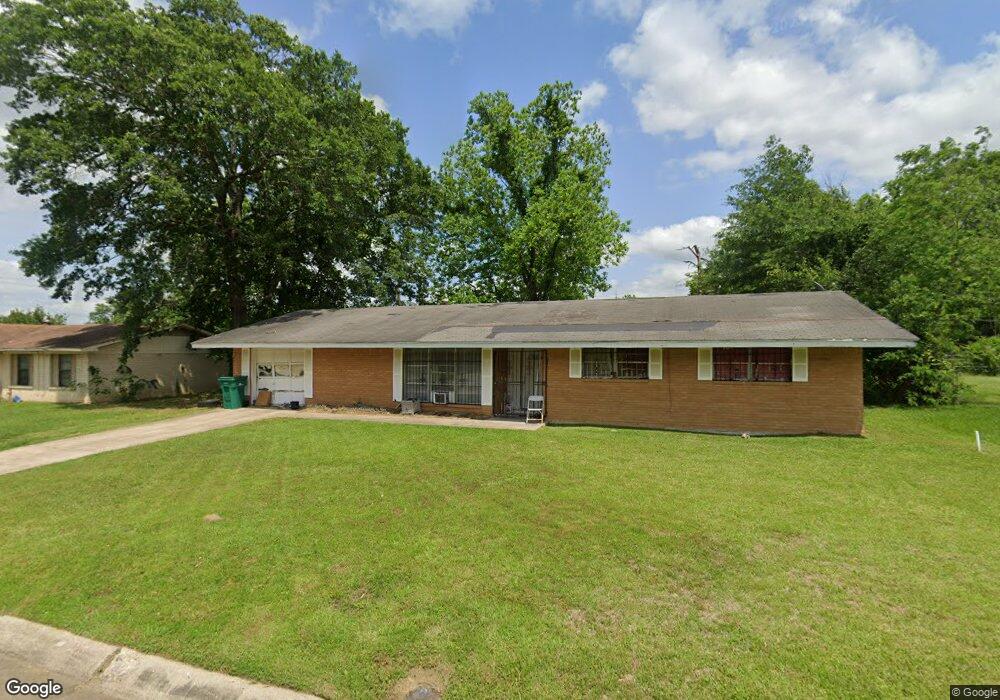 10 N Pinewood Dr, Texarkana, TX 75501 - photo 1