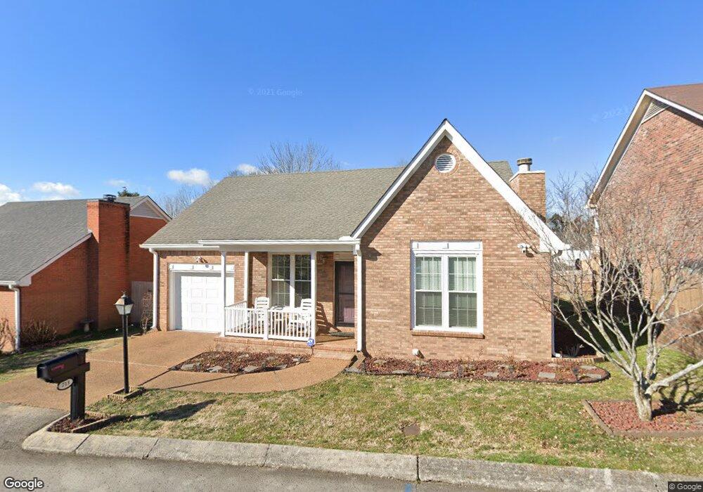 713 Maple Ct, Columbia, TN 38401 - photo 1