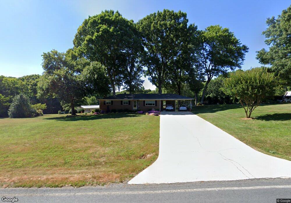 1174 Tory Ln, Asheboro, NC 27205 - photo 1