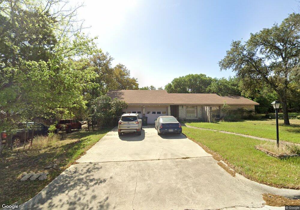 202 Oakridge Dr, San Marcos, TX 78666 - photo 1