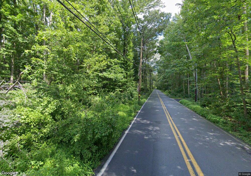 113 Broadway Rd, Cranbury, NJ 08512 - photo 1