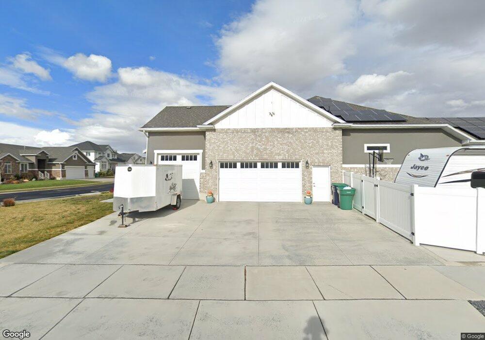 705 S 1625 W, Layton, UT 84041 - photo 1