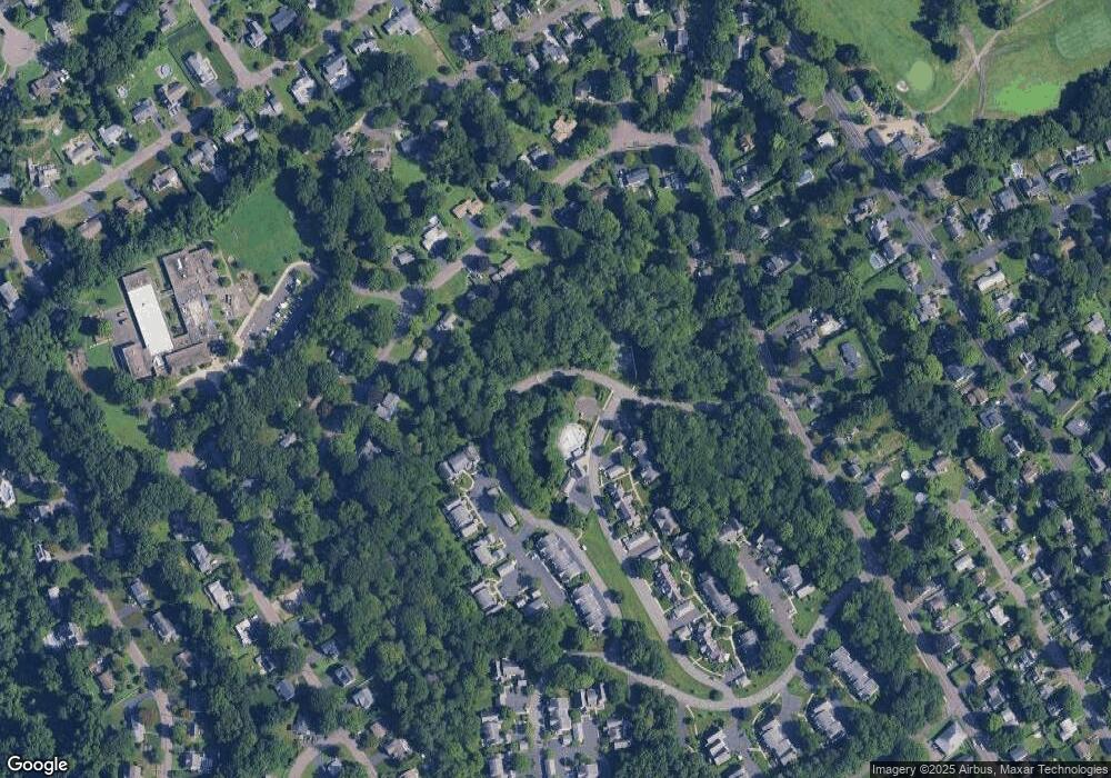 202 Glengarry Rd, Fairfield, CT 06825 - photo 1