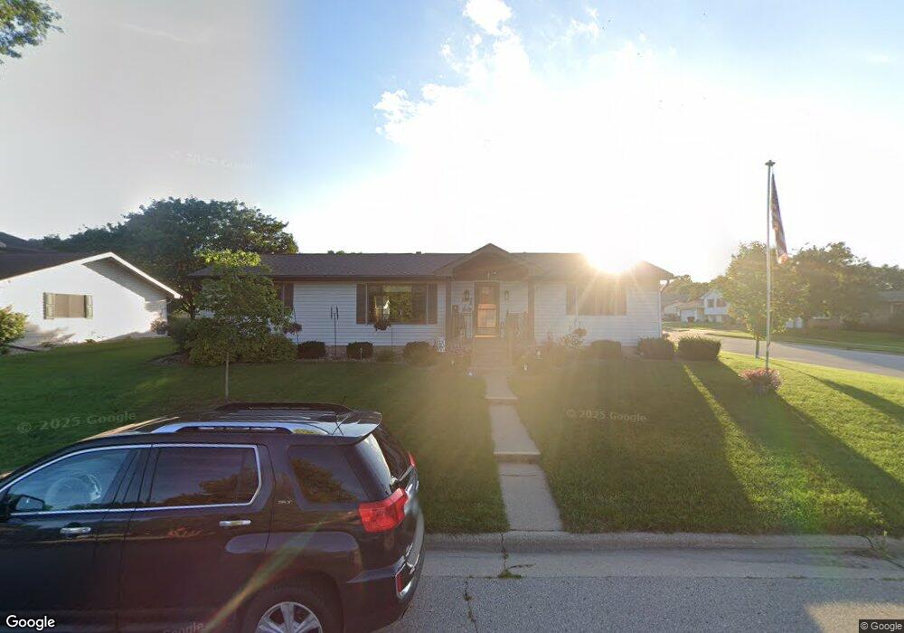 1202 Willow St, La Crescent, MN 55947 - photo 1