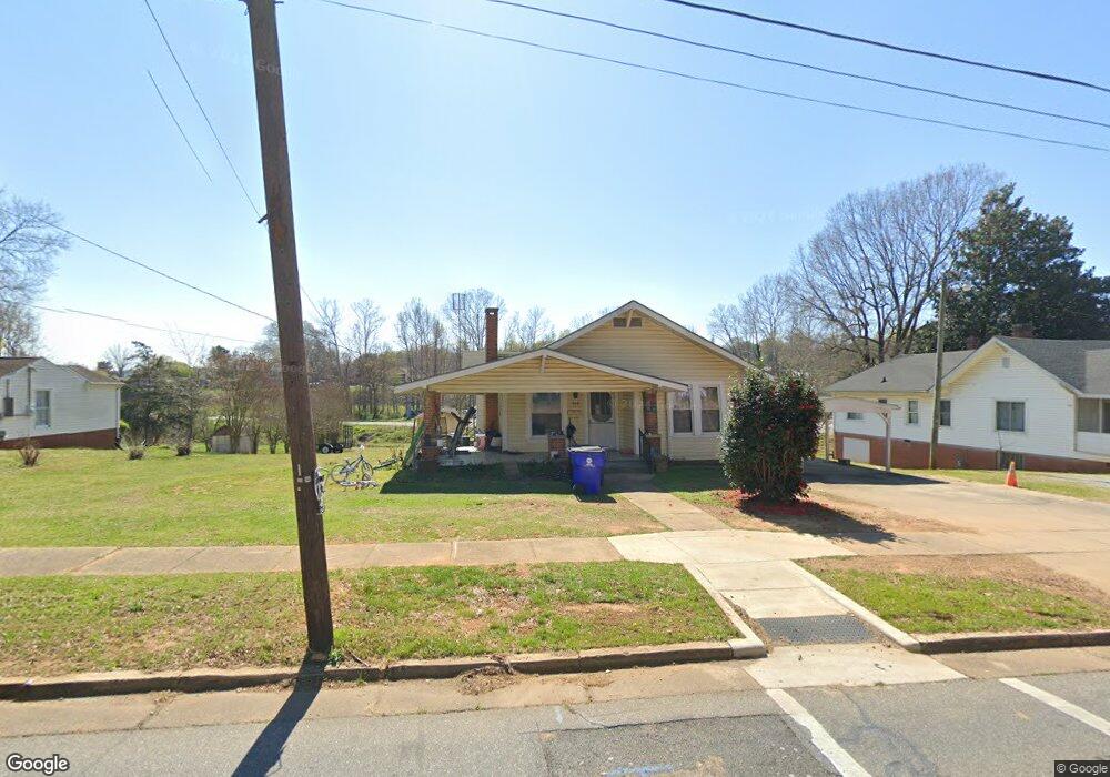 348 S 2nd Ave, Siler City, NC 27344 - photo 1