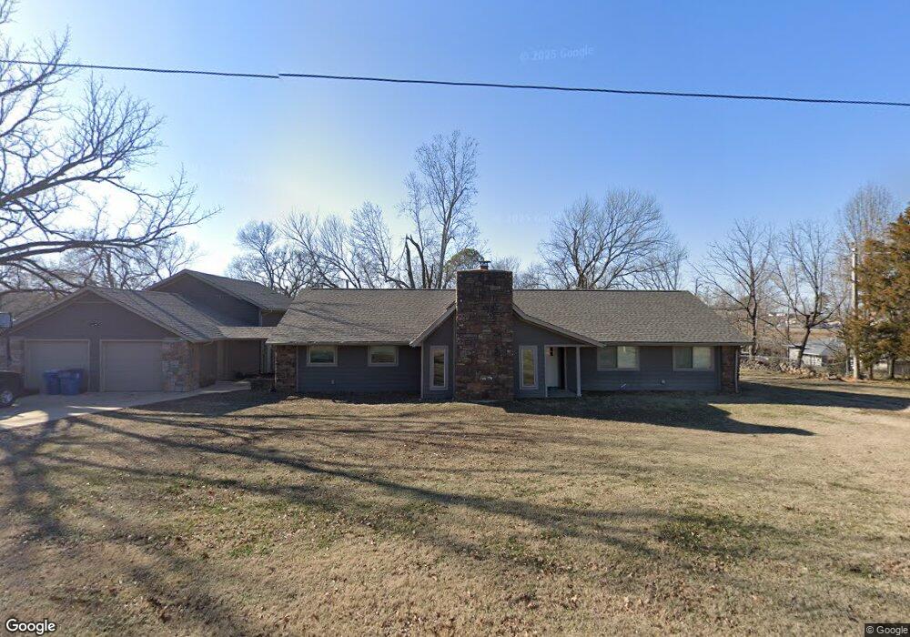 705 NW D St, Bentonville, AR 72712 - photo 1