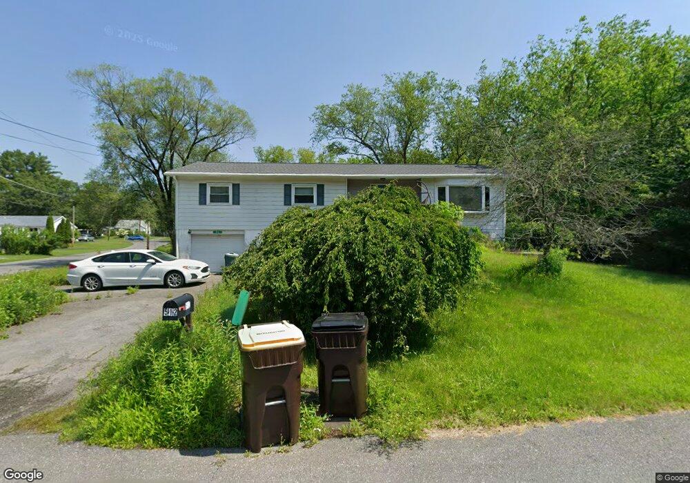 512 Mac Ln, East Stroudsburg, PA 18301 - photo 1