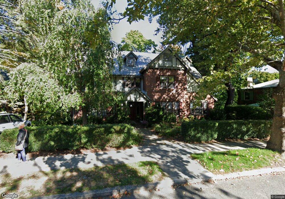 351 Clinton Rd, Brookline, MA 02445 - photo 1