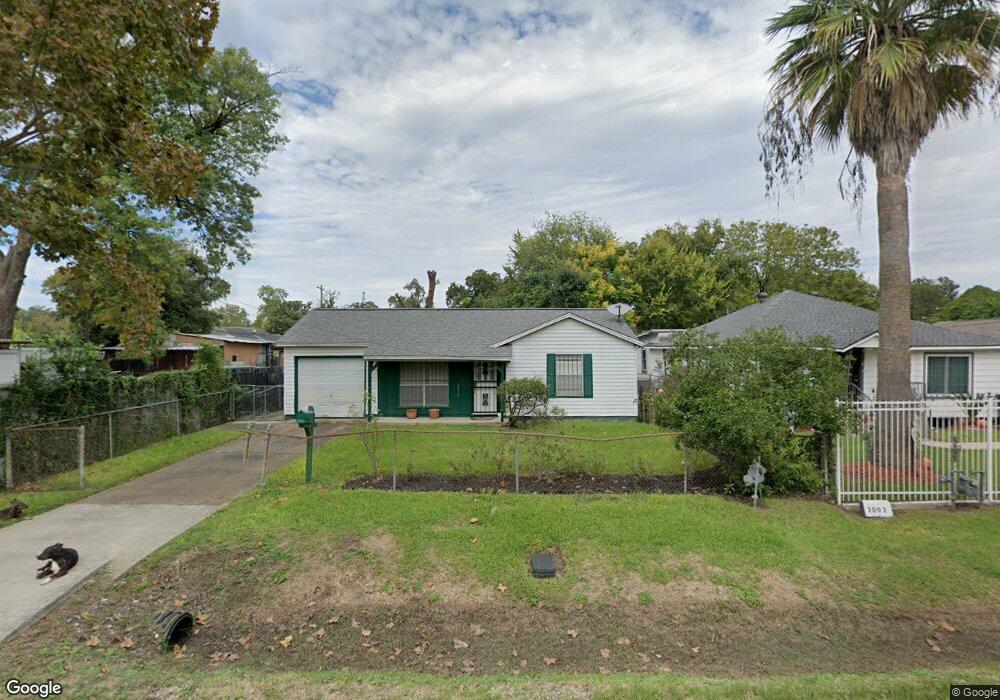 2913 Caplin St, Houston, TX 77026 - photo 1