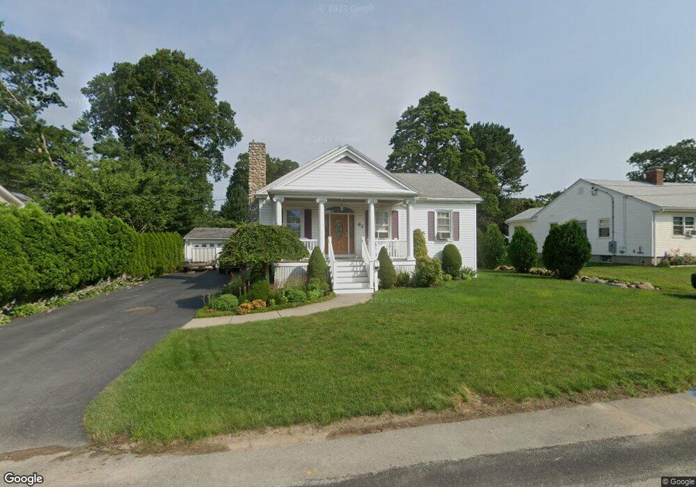 41 Pinette St, North Dartmouth, MA 02747 - photo 1