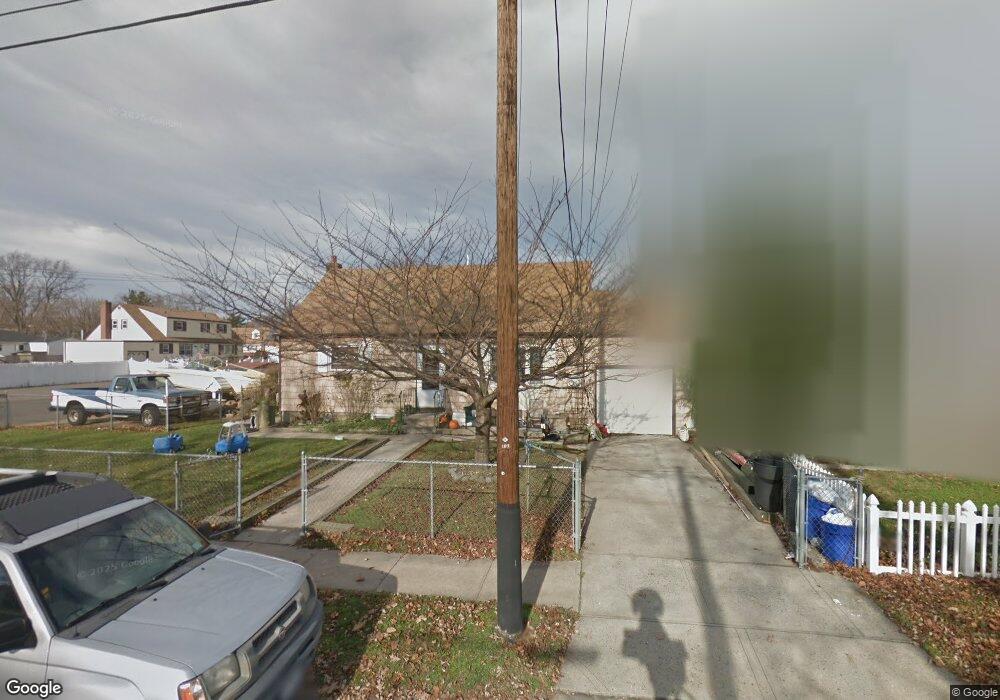 409 29th St, Copiague, NY 11726 - photo 1