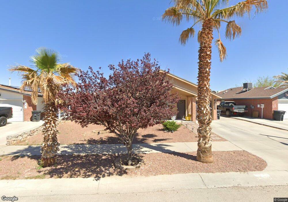 367 Barrel Cactus Dr, Horizon City, TX 79928 - photo 1