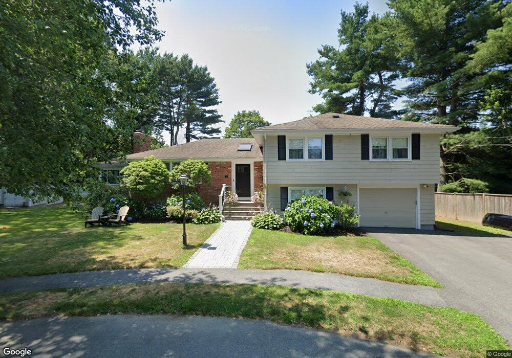 51 Sevinor Rd, Marblehead, MA 01945 - photo 1