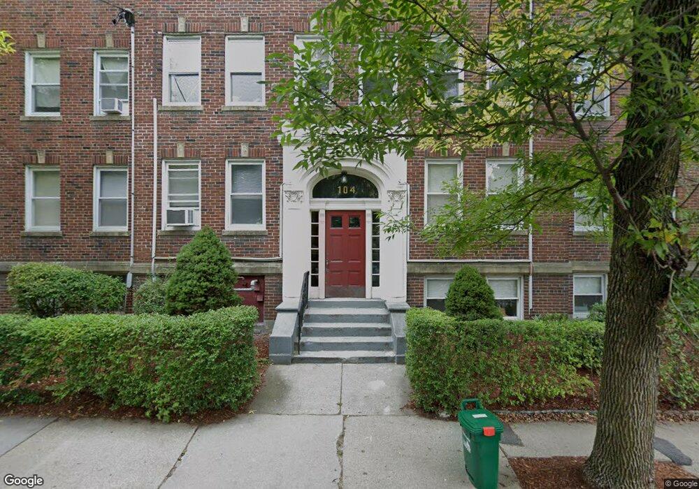 104 Toxteth St, Brookline, MA 02446 - photo 1