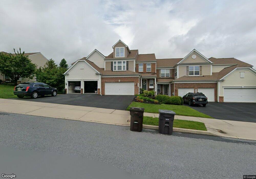 5225 Blue Sky Dr, Orefield, PA 18069 - photo 1