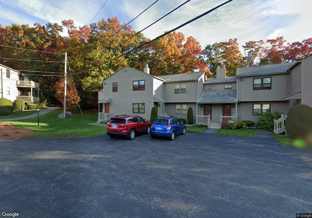 506 Pinewood Dr, Smithfield, RI 02917 - photo 1