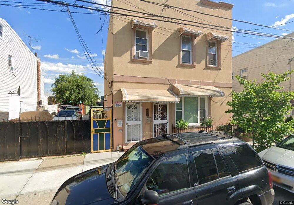 8806 97th Ave, Ozone Park, NY 11416 - photo 1